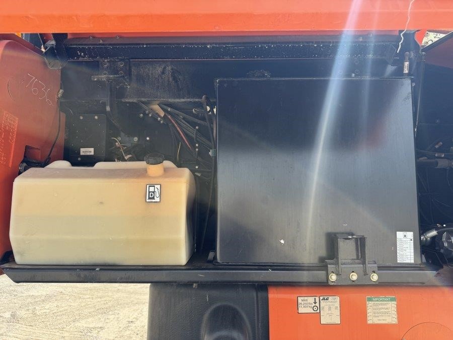 2007 JLG 1350SJP Boom Lift - Image 33