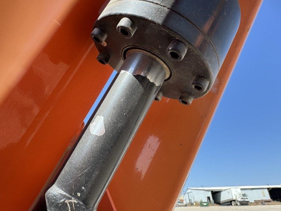 2007 JLG 460SJ Boom Lift - Image 14