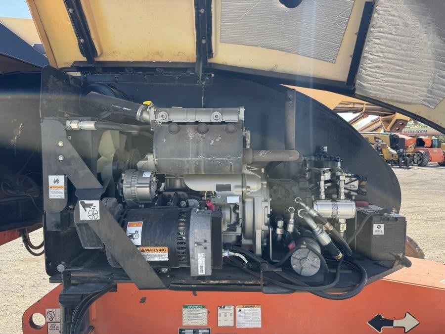 2007 JLG 460SJ Boom Lift - Image 25