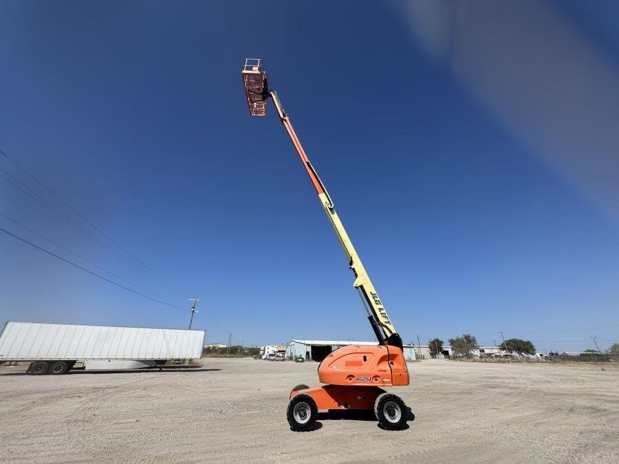 2007 JLG 460SJ Boom Lift - Image 30