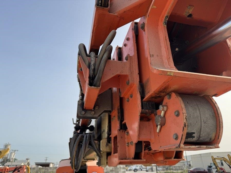 2009 JLG 1350SJP Boom Lift - Image 26