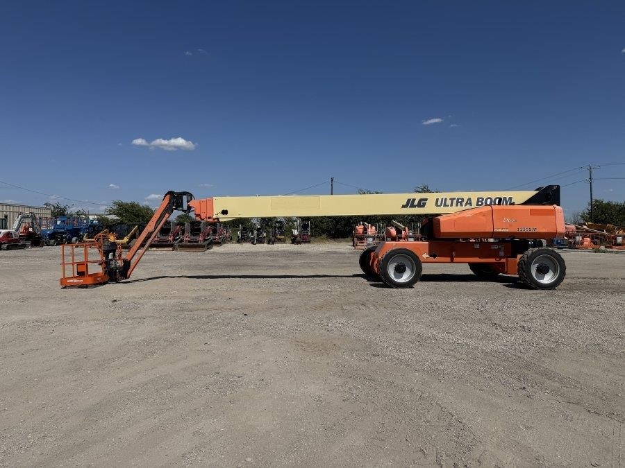 2010 JLG 1350SJP Boom Lift - Image 2