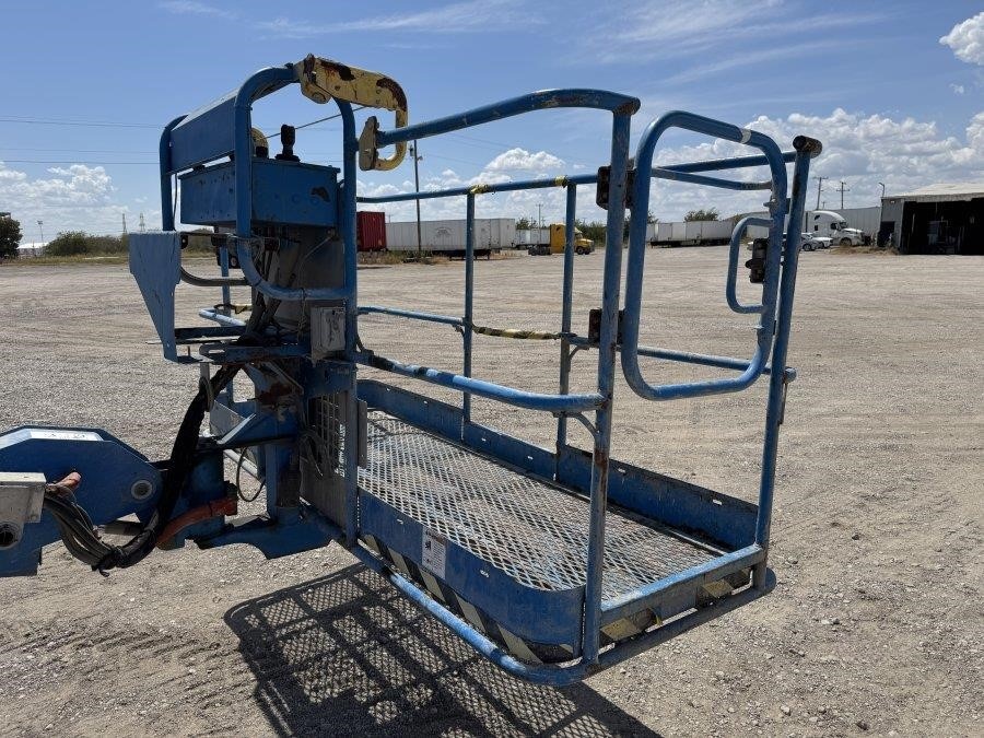 2017 Genie S-60XC Telescopic Boom Lift - Image 10