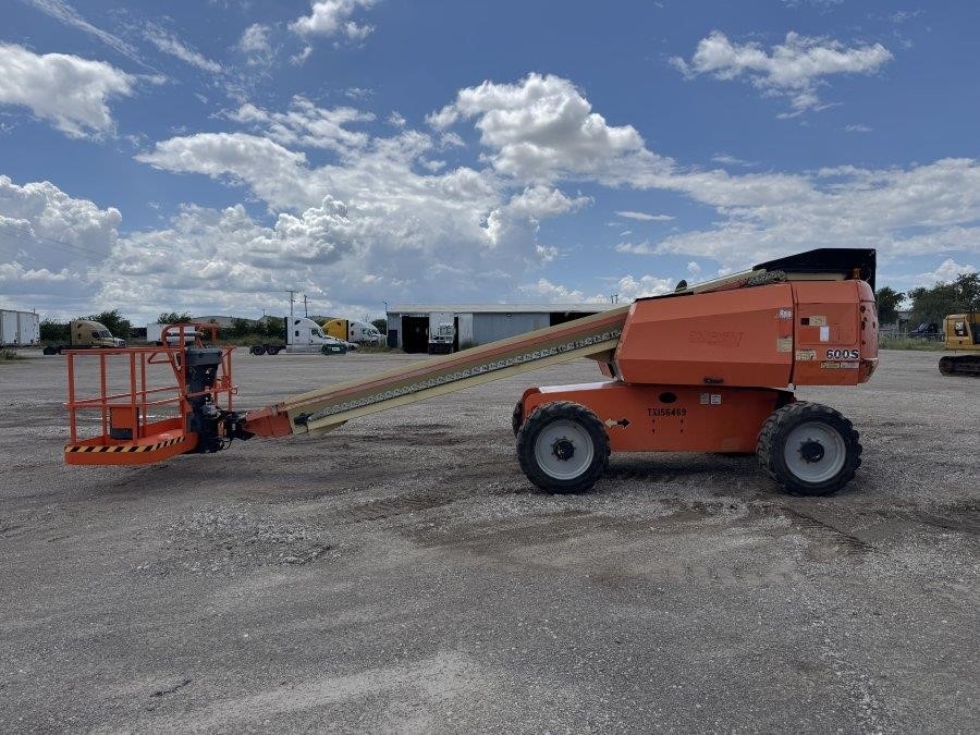 2017 JLG 600S 2WD Boom Lift - Image 2