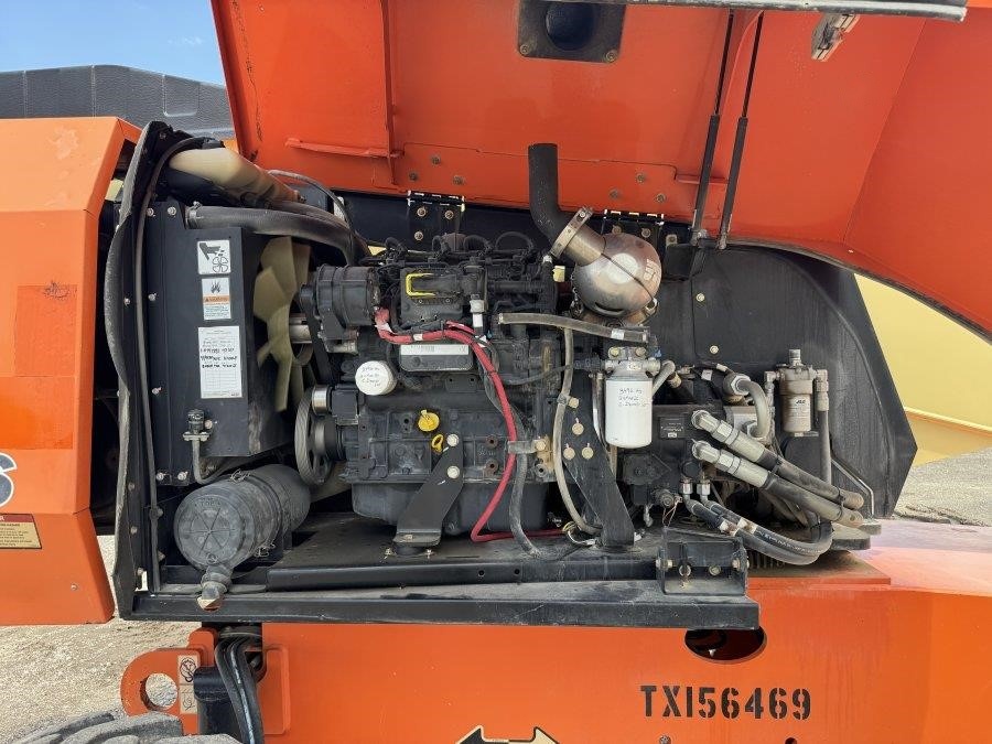 2017 JLG 600S 2WD Boom Lift - Image 39