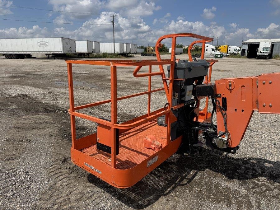 2018 JLG 600S 2WD Boom Lift - Image 20
