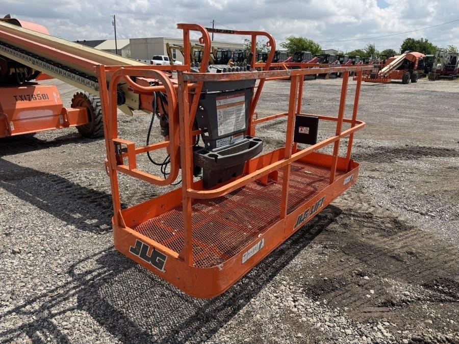 2018 JLG 600S 2WD Boom Lift - Image 22