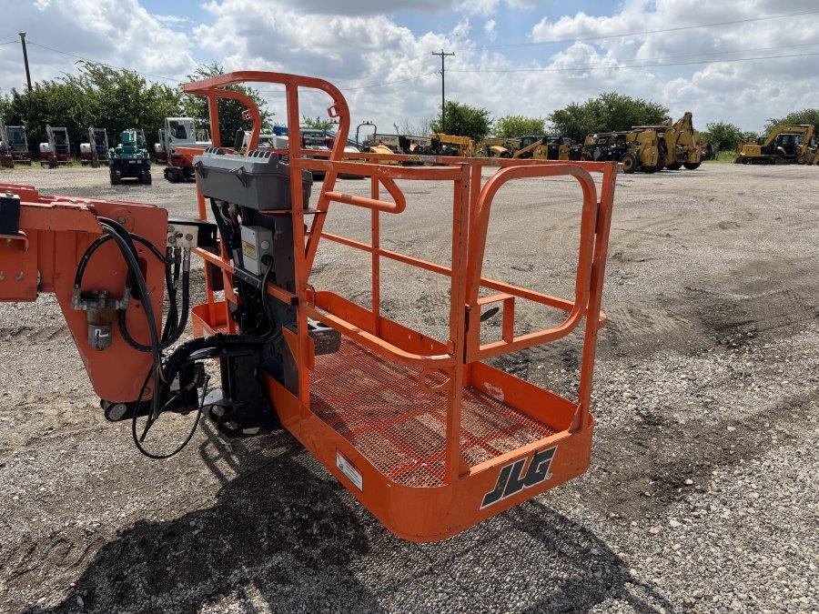 2018 JLG 600S 2WD Boom Lift - Image 23