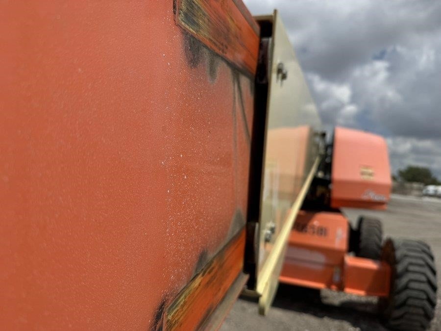 2018 JLG 600S 2WD Boom Lift - Image 29