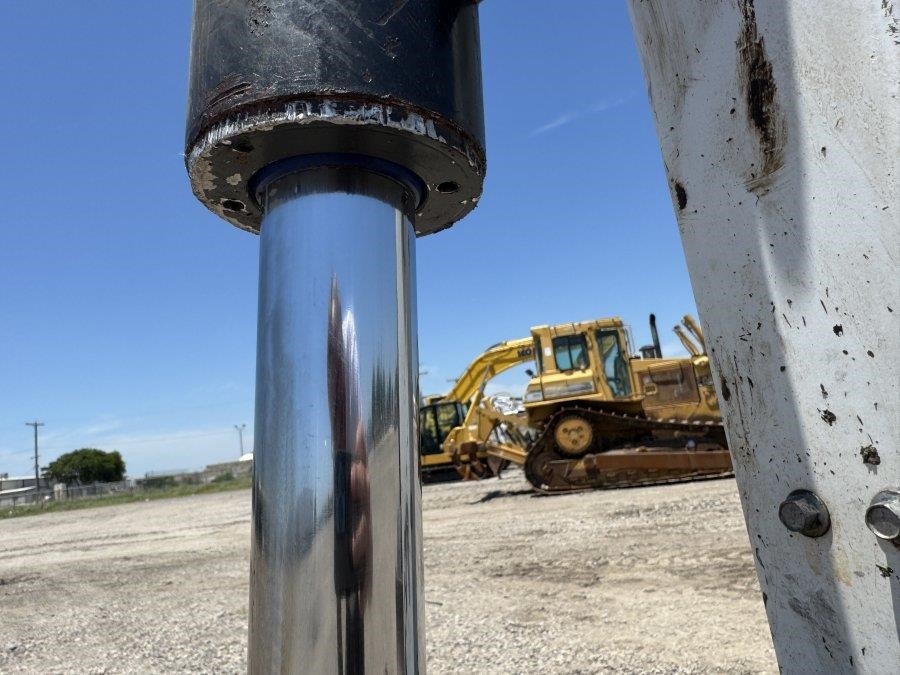 2019 Bobcat E50 Mini Excavator - Image 35