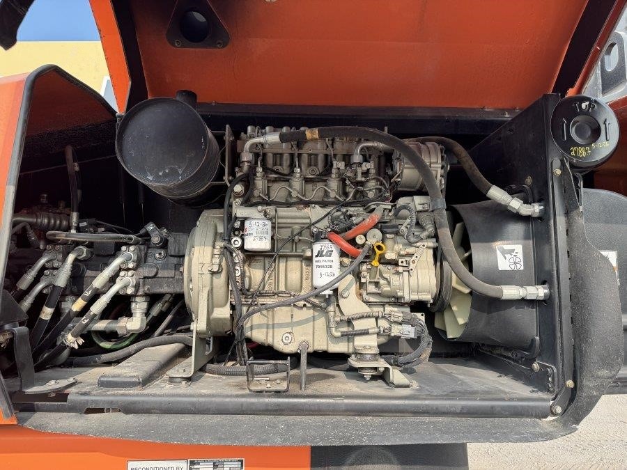 2009 JLG 1350SJP Boom Lift - Image 37