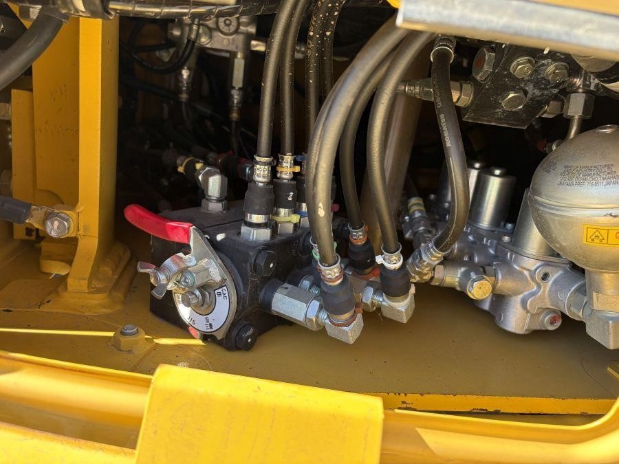 2018 Komatsu PC78UU-10 Excavator - Image 30