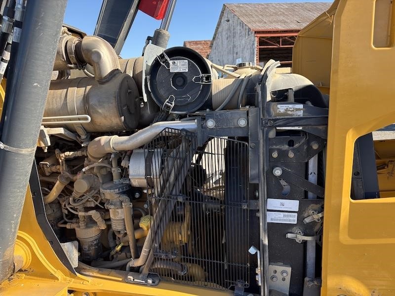 2019 John Deere 410L Backhoe Loader - Image 33