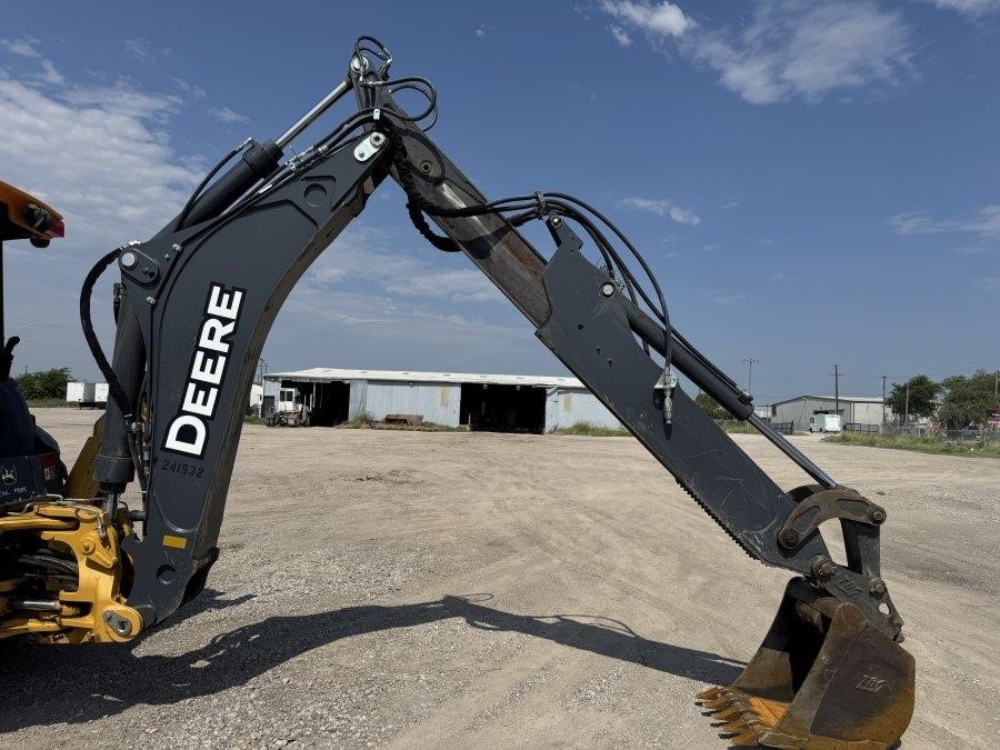 2019 John Deere 410L Backhoe Loader - Image 33