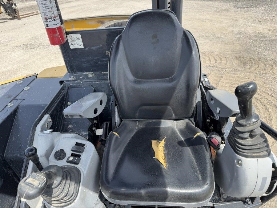 2020 John Deere 50G Mini Excavator - Image 27