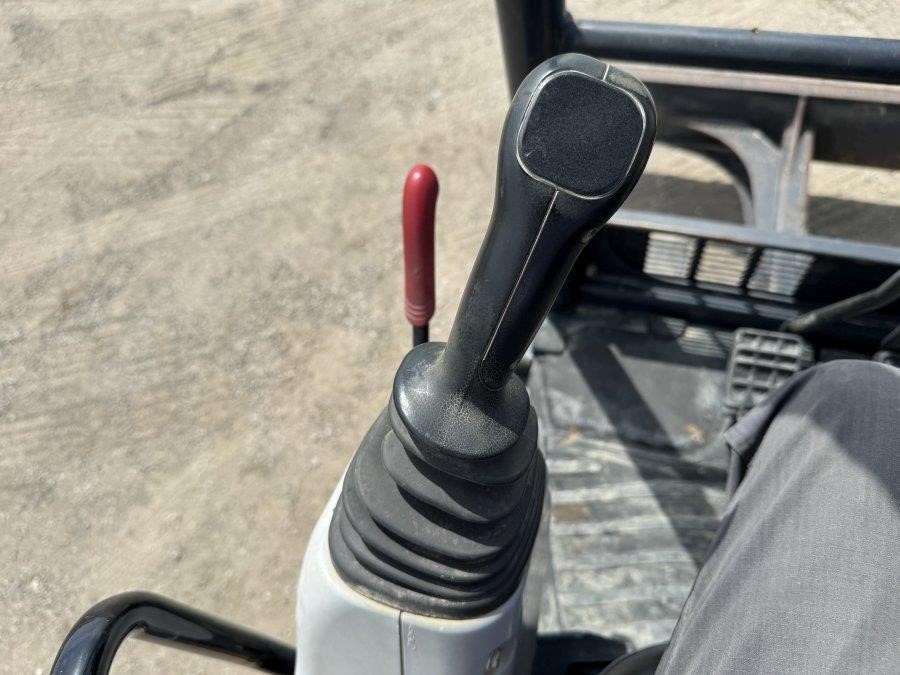 2020 John Deere 50G Mini Excavator - Image 32
