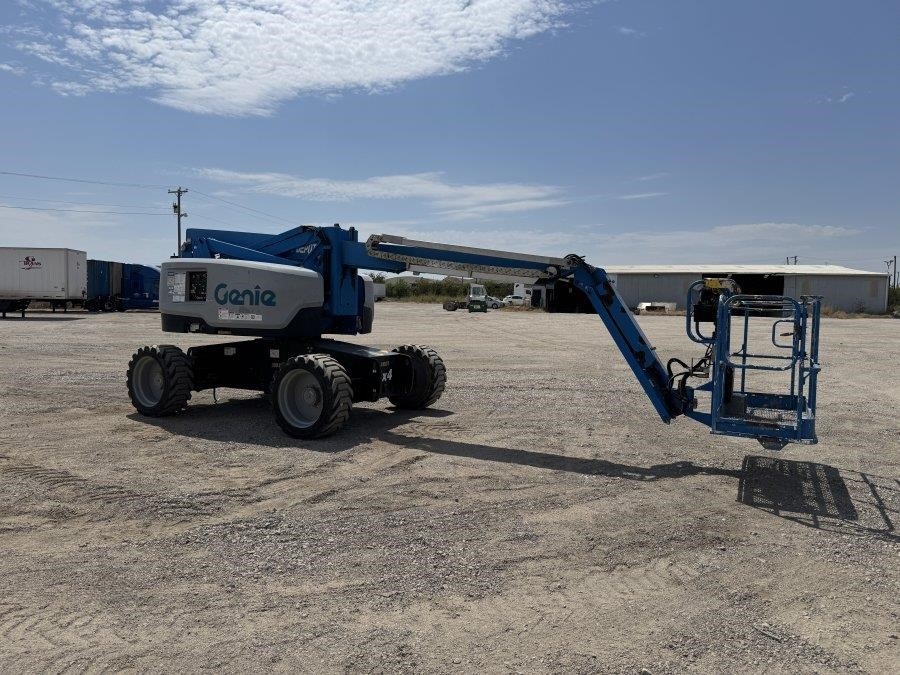 2017 Genie Z60-37FE Articulating Boom Lift - Image 7