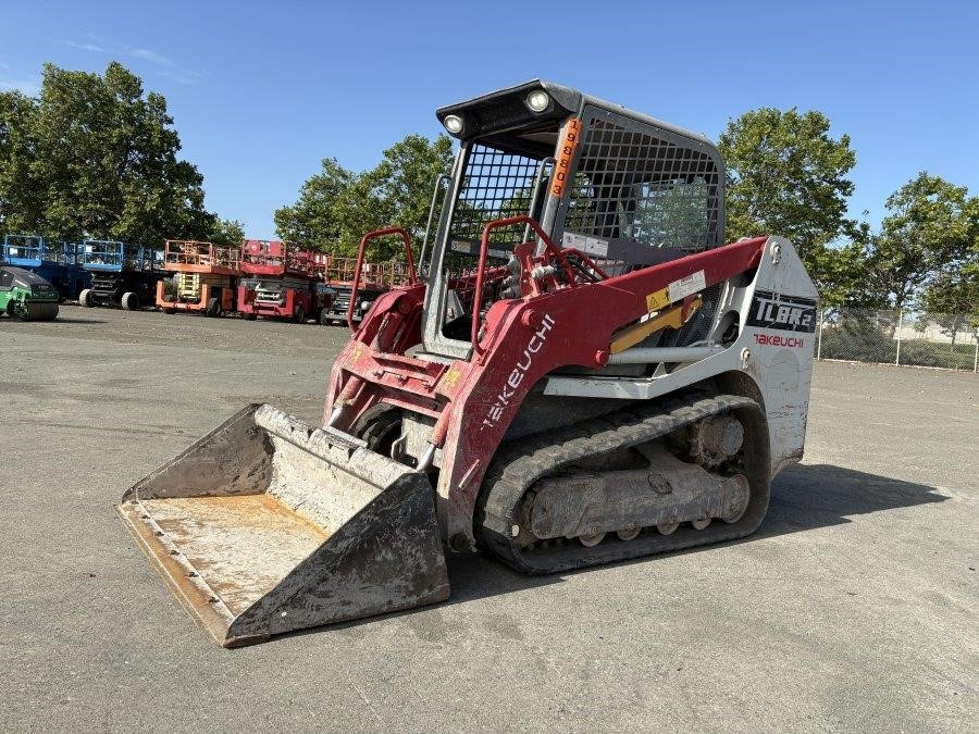 2020 Takeuchi TL8R2 Compact Track Loader