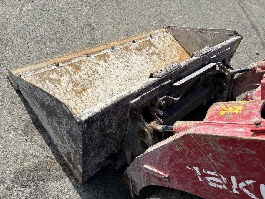 2020 Takeuchi TL8R2 Compact Track Loader - Image 16