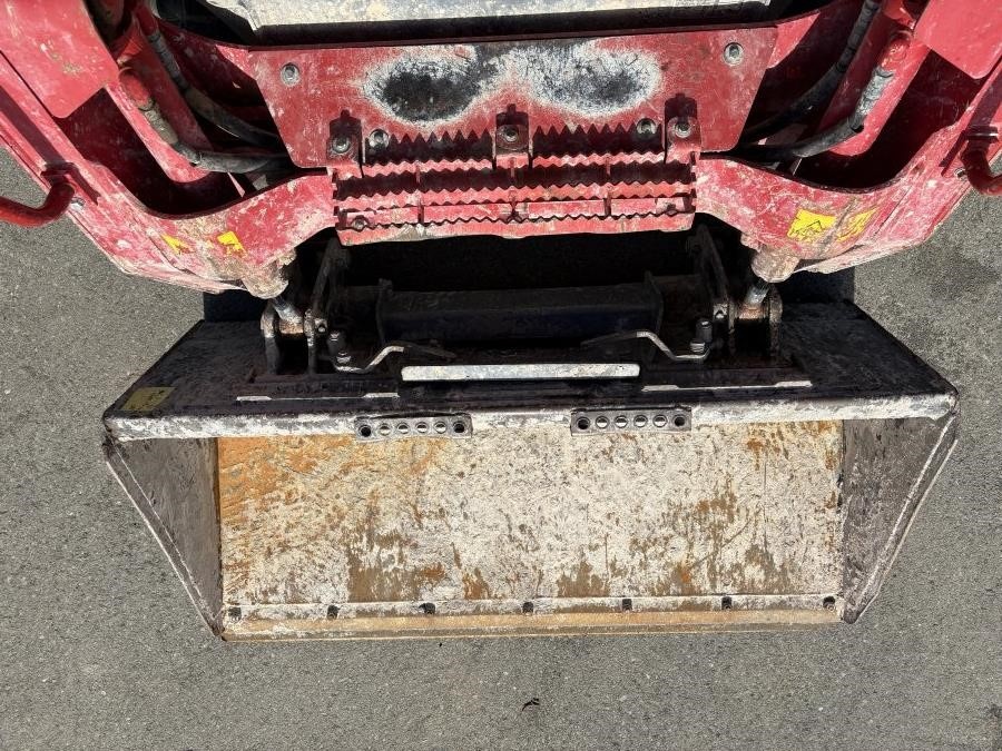 2020 Takeuchi TL8R2 Compact Track Loader - Image 18