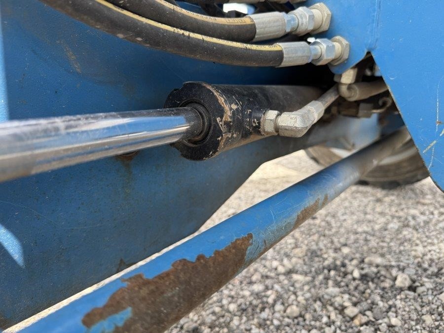 2017 Genie Z-45/25J IC Articulating Boom Lift - Image 15