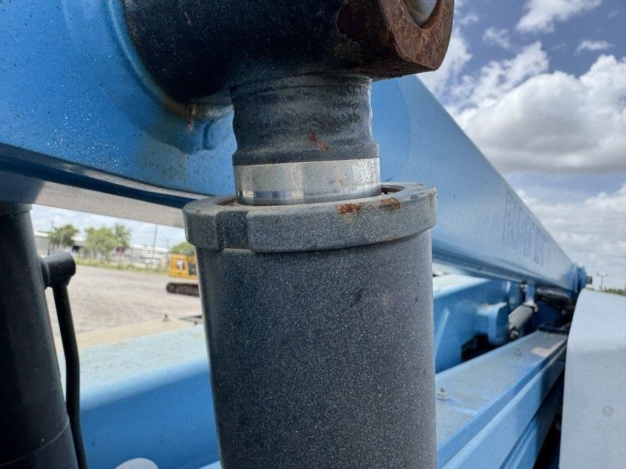 2017 Genie Z-45/25J IC Articulating Boom Lift - Image 27