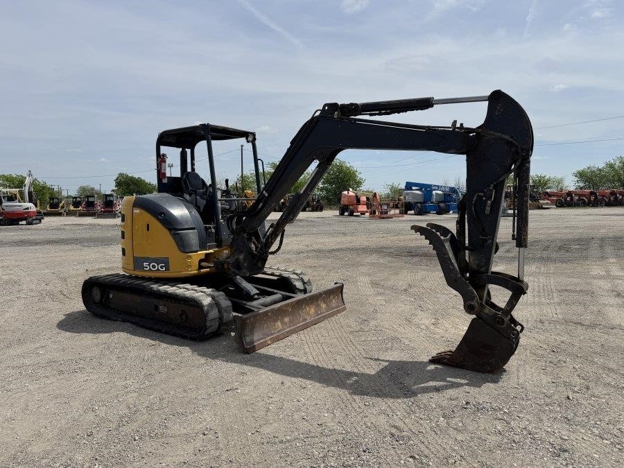 2020 Deere 50G Mini Excavator - Image 4
