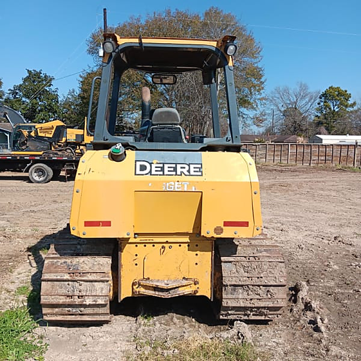 2019 Deere 450K LGP - Image 4