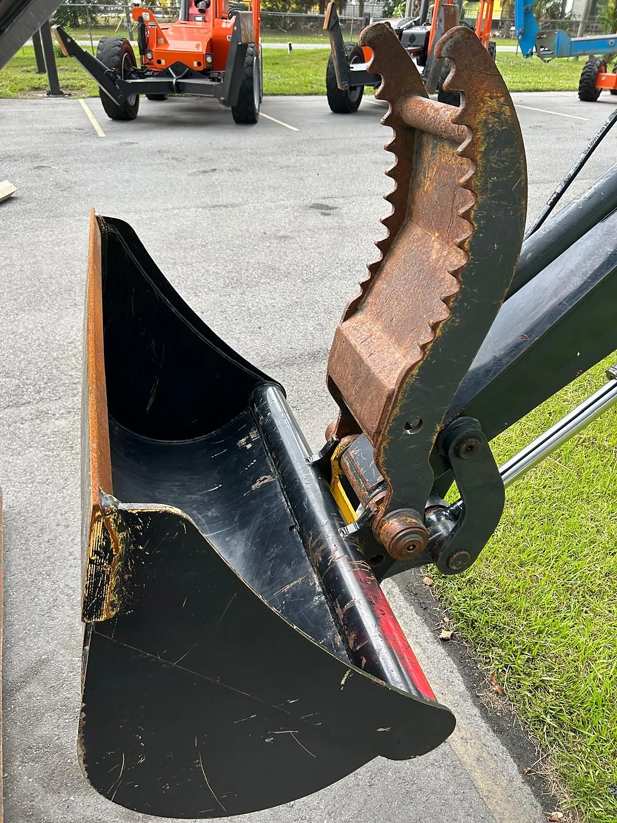 2021 John Deere 60G Mini Excavator - Image 7