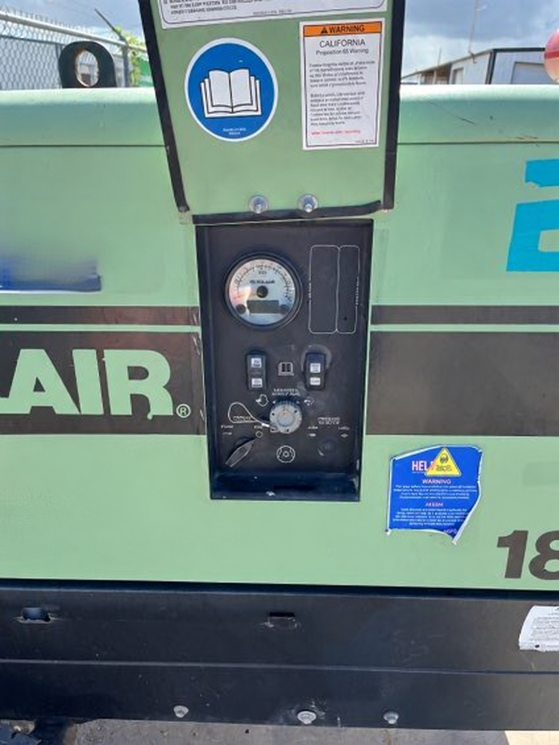 2018 Sullair 185DPQ-KU-T3 Portable Air Compressor - Image 5