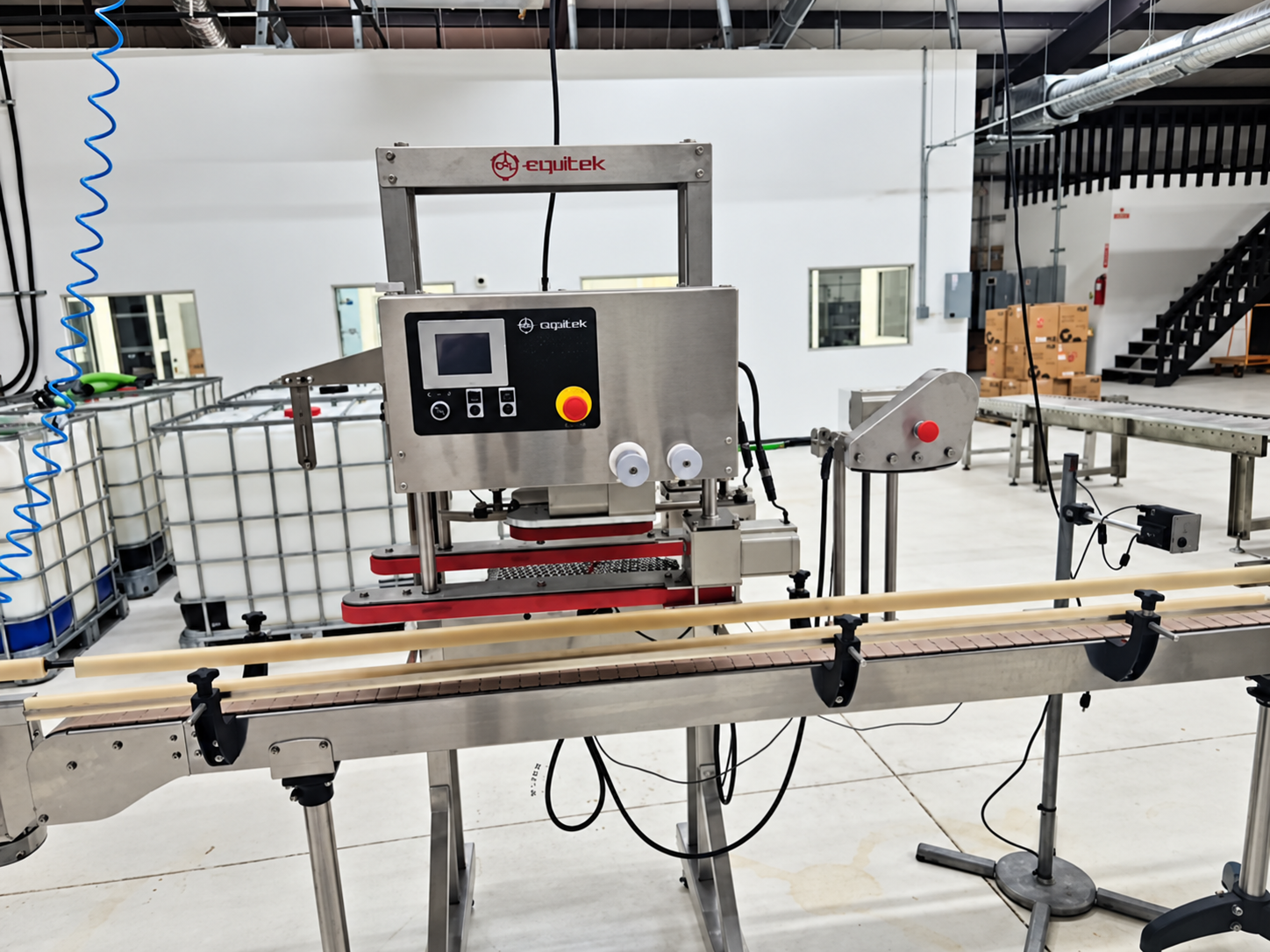 Equitek 4-Nozzle Filling Machine - Image 2