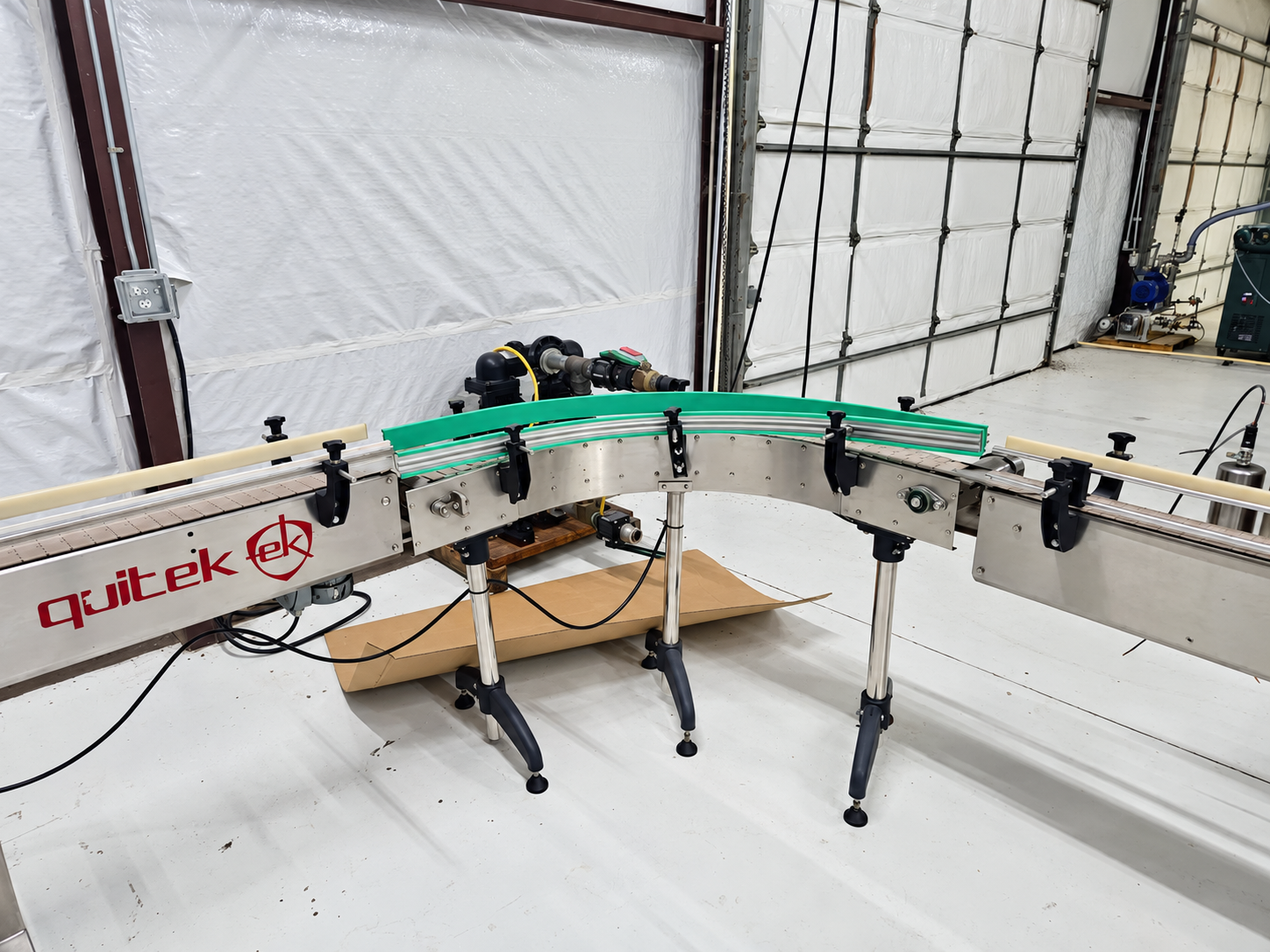 Equitek 4-Nozzle Filling Machine - Image 4
