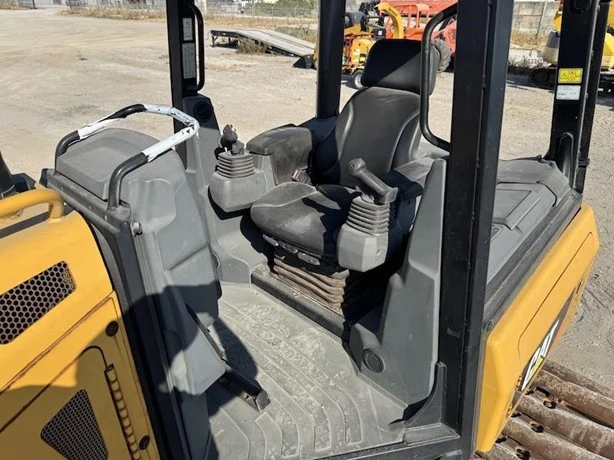 2017 CATERPILLAR D3K2 LGP - Image 12