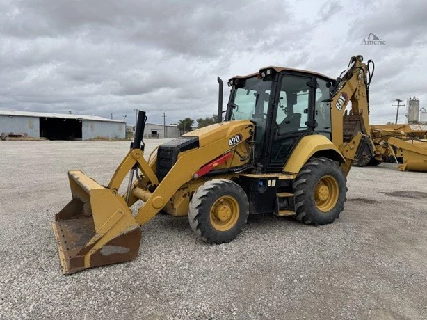 2022 Caterpillar 420 Backhoe Loaders
