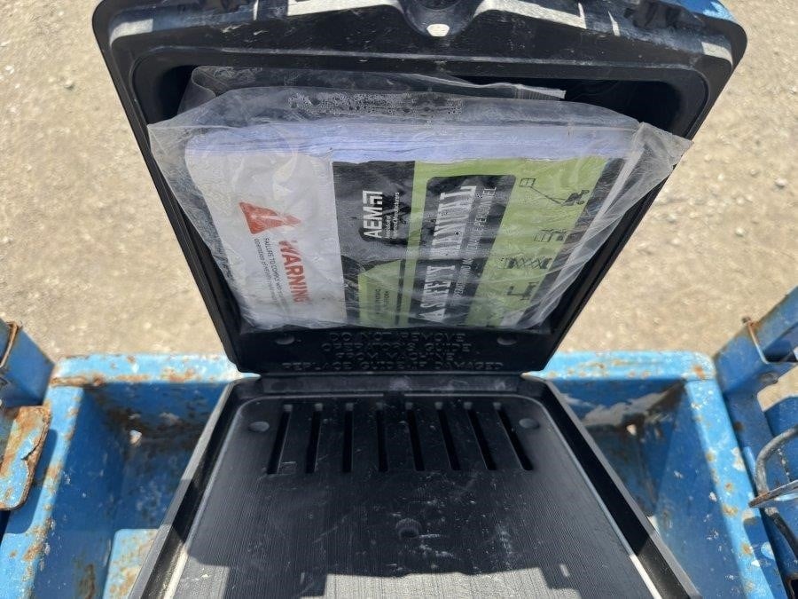 2017 Genie GS3232 Electric Scissor Lift - Image 23