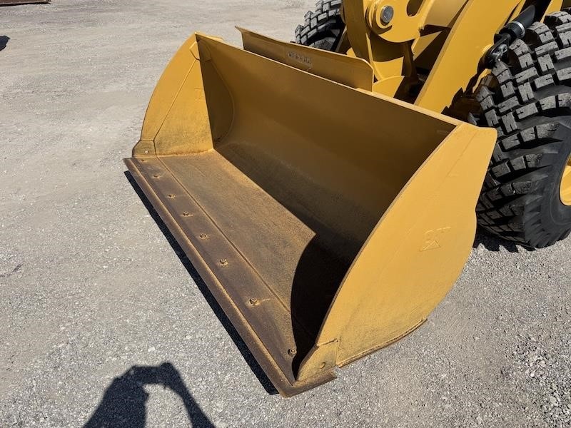 2020 Caterpillar 910M Wheel Loader - Image 6