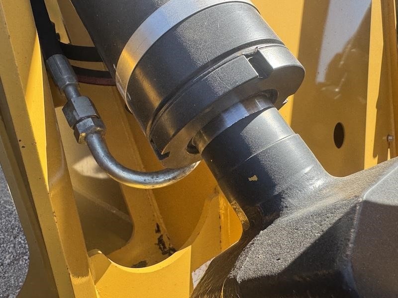 2020 Caterpillar 910M Wheel Loader - Image 14