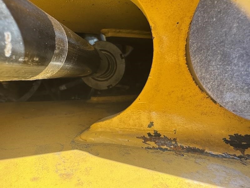 2020 Caterpillar 910M Wheel Loader - Image 12