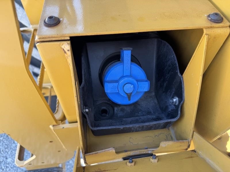 2020 Caterpillar 910M Wheel Loader - Image 15