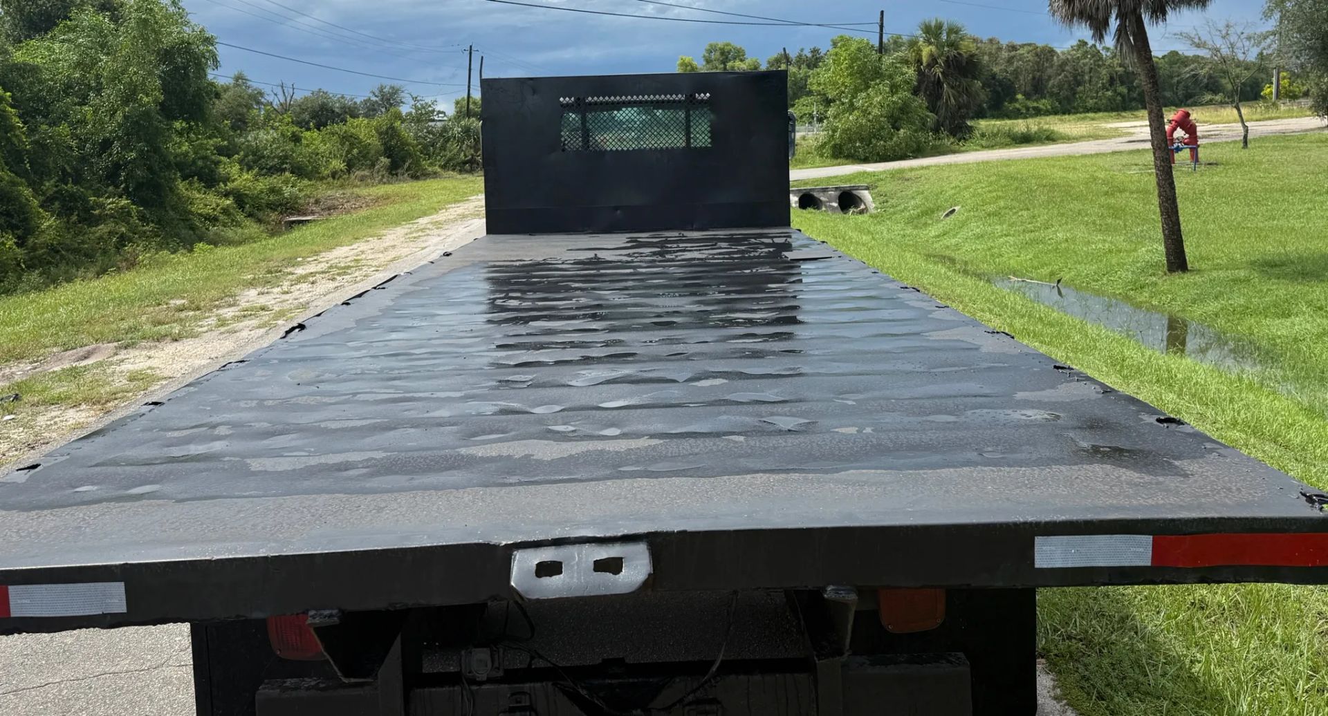 2006 FORD COMMERCIAL F-650 SUPER DUTY DUMP / FLATBED - Image 12