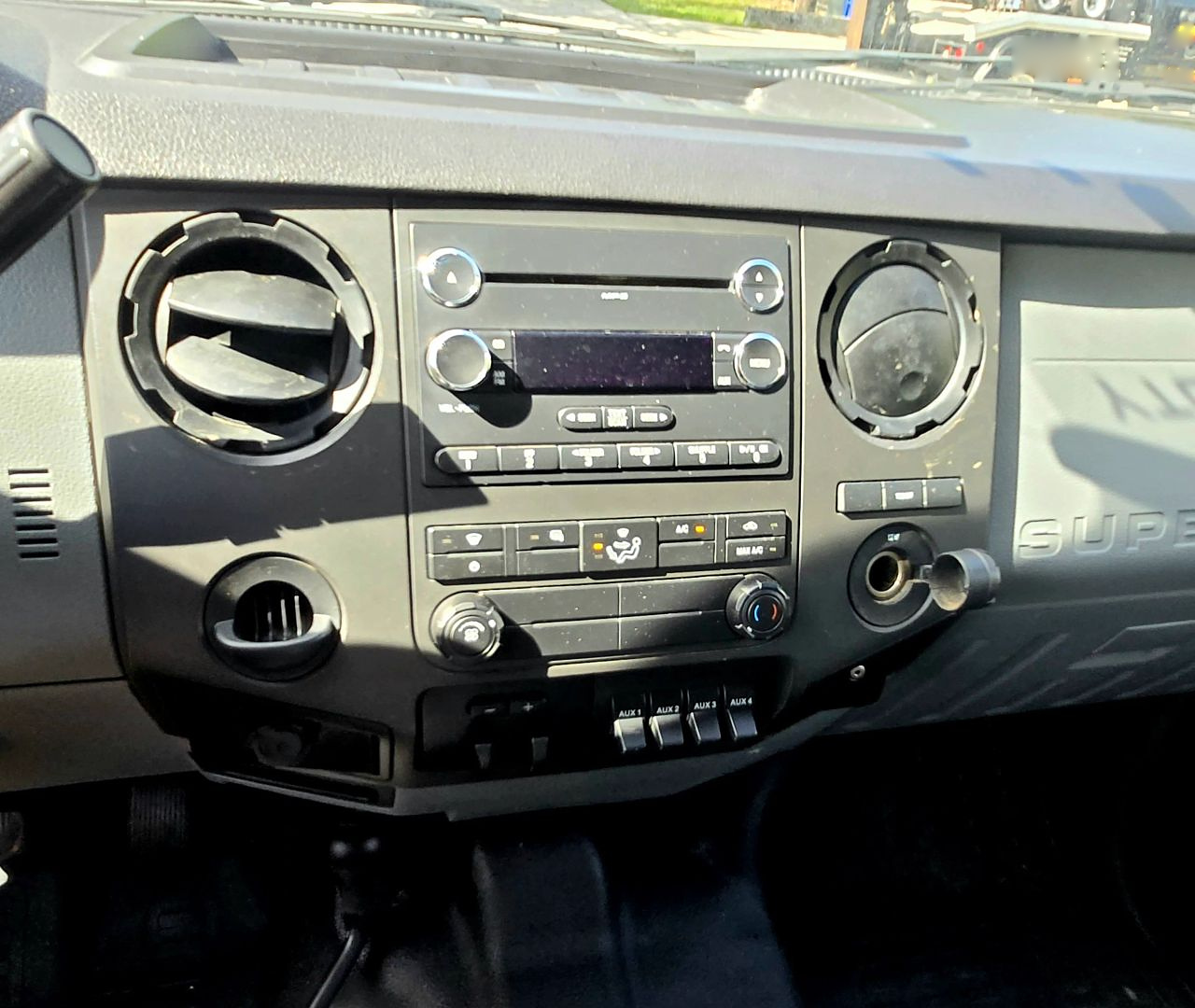2015 FORD F550 CREW CAB DUMP TRUCK - Image 18