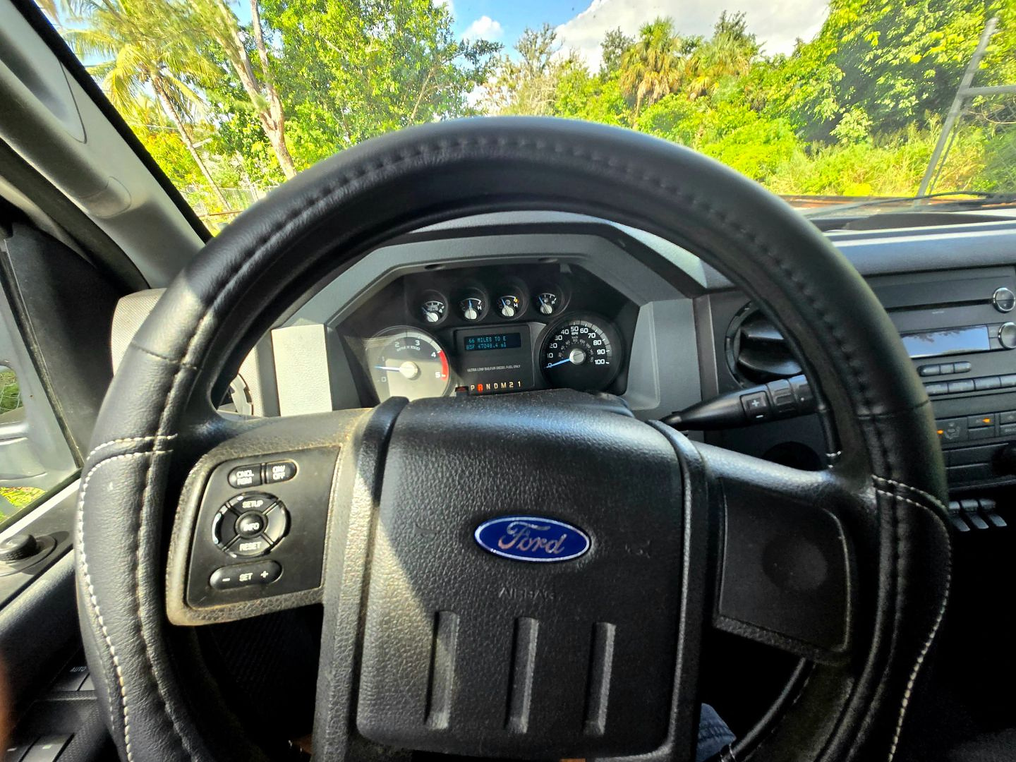 2015 FORD F550 CREW CAB DUMP TRUCK - Image 19