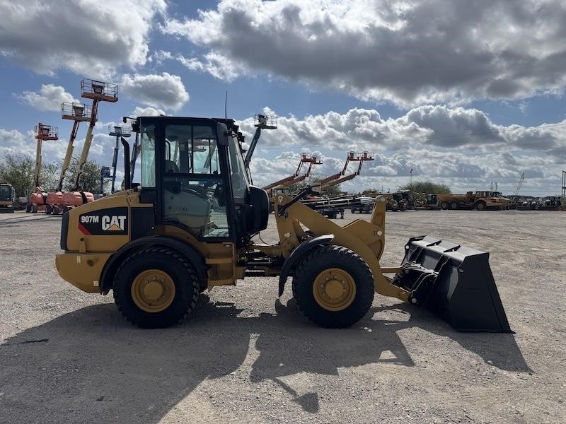 2020 Caterpillar 907M Wheel Loader - Image 5