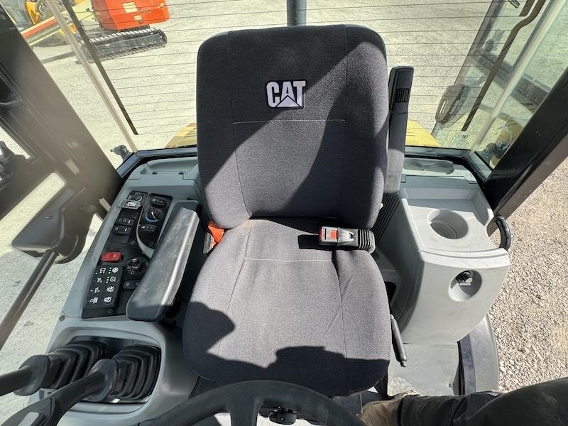 2020 Caterpillar 907M Wheel Loader - Image 15