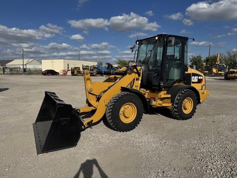 2020 Caterpillar 907M Wheel Loader