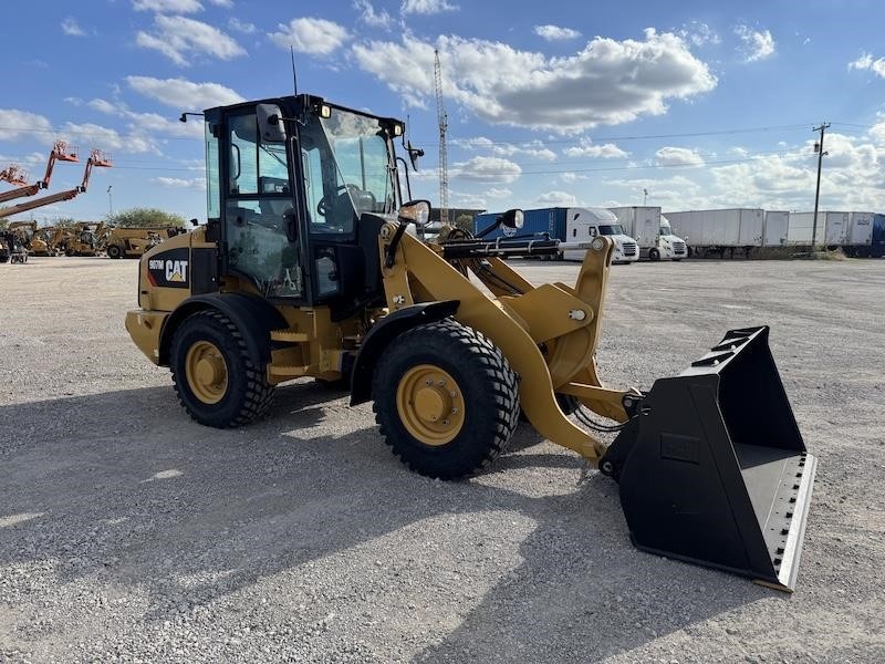 2020 Caterpillar 907M Wheel Loader - Image 6
