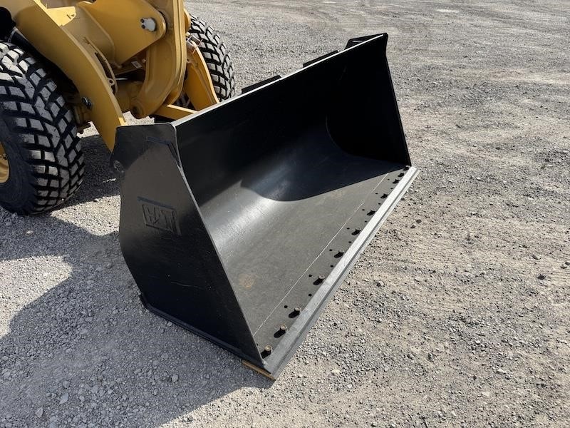 2020 Caterpillar 907M Wheel Loader - Image 9