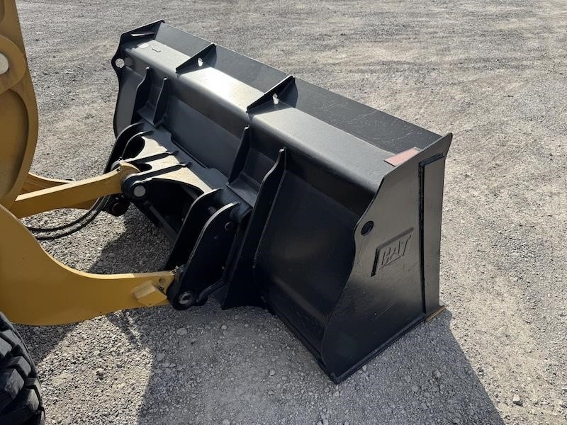 2020 Caterpillar 907M Wheel Loader - Image 10