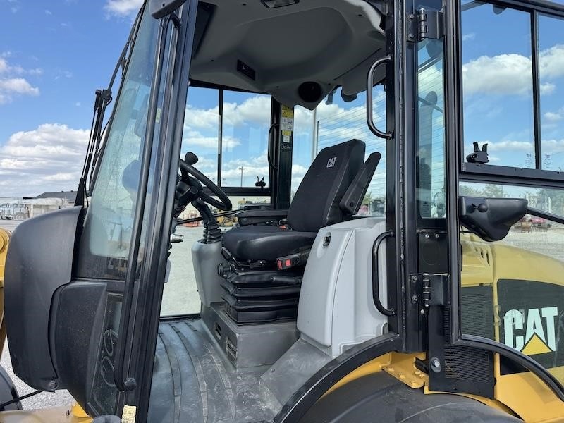 2020 Caterpillar 907M Wheel Loader - Image 19