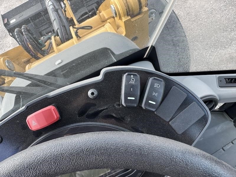 2020 Caterpillar 907M Wheel Loader - Image 23